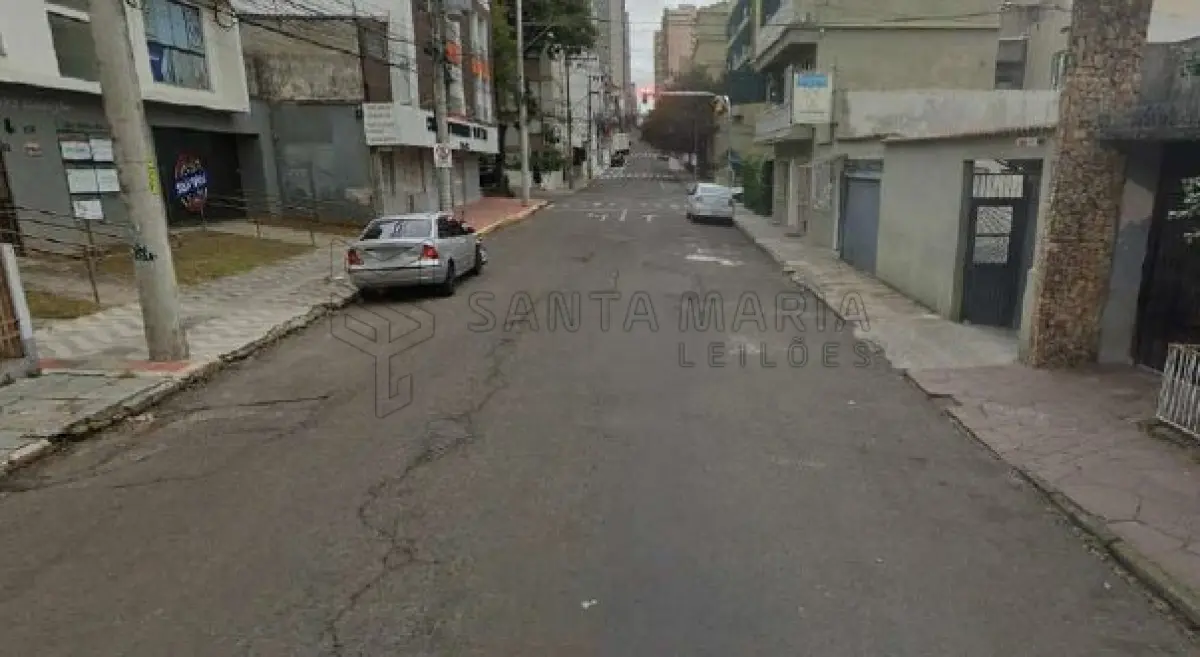 LOTE 002 - Sala Comercial nº 01, no Edifício Tívoli em Santa Maria/RS, com uma área privativa de 138,040 m² e o Box Garagem nº 08, localizado no segundo subsolo ou primeiro pavimento do Edifício Tívoli, ambos situados  à Rua Floriano Peixoto, nº 611 em Santa Maria/RS. Matriculados sob nº 85.105 e 85.098 do CRI de Santa Maria/RS.