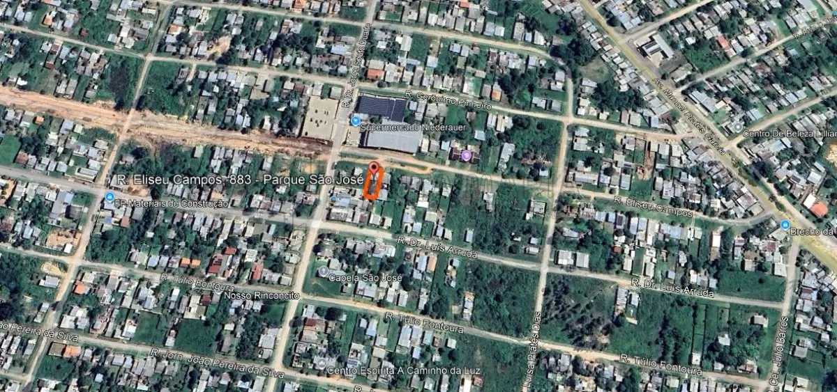 LOTE 002 - Terreno com a área de 300m² e uma casa de alvenaria na Rua Eliseu Campos, 883 no lugar denominado Parque Residencial São José em Santana do Livramento/RS, designado pelo Lote 06, Quadra 39, à Avenida A, medindo 10m de frente para a Avenida A, por 30m de frente a fundos em ambos os lados. Matriculado sob n°24.878 do CRI de Santana do Livramento/RS.