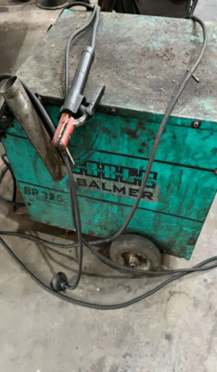 LOTE 006 - EQUIPAMENTOS OFICINA E ALMOXARIFADO.