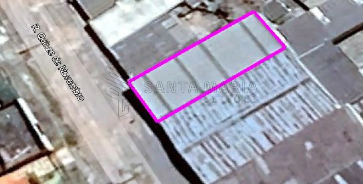 LOTE 002 - Um pavilhão que ocupa a totalidade do terreno de 172,00 m² na Rua 15 de Novembro nº 2067 em Jaguarão/RS, com apenas 46,00 m² de área construída averbados na matrícula. Possui acabamento simples, em bom estado de conservação, sem forro, com cobertura de telhas metálicas sobre estrutura de aço e piso de concreto. Conta, ainda, com um mezanino de concreto armado que se estende da frente aos fundos do pavilhão. O terreno é plano, situado no nível da via pública, com 7,50 metros de frente para a Rua 15 de Novembro e aproximadamente 23,00 metros de extensão da frente aos fundos. Matricula n° 16.972 do CRI de Jaguarão/RS.
