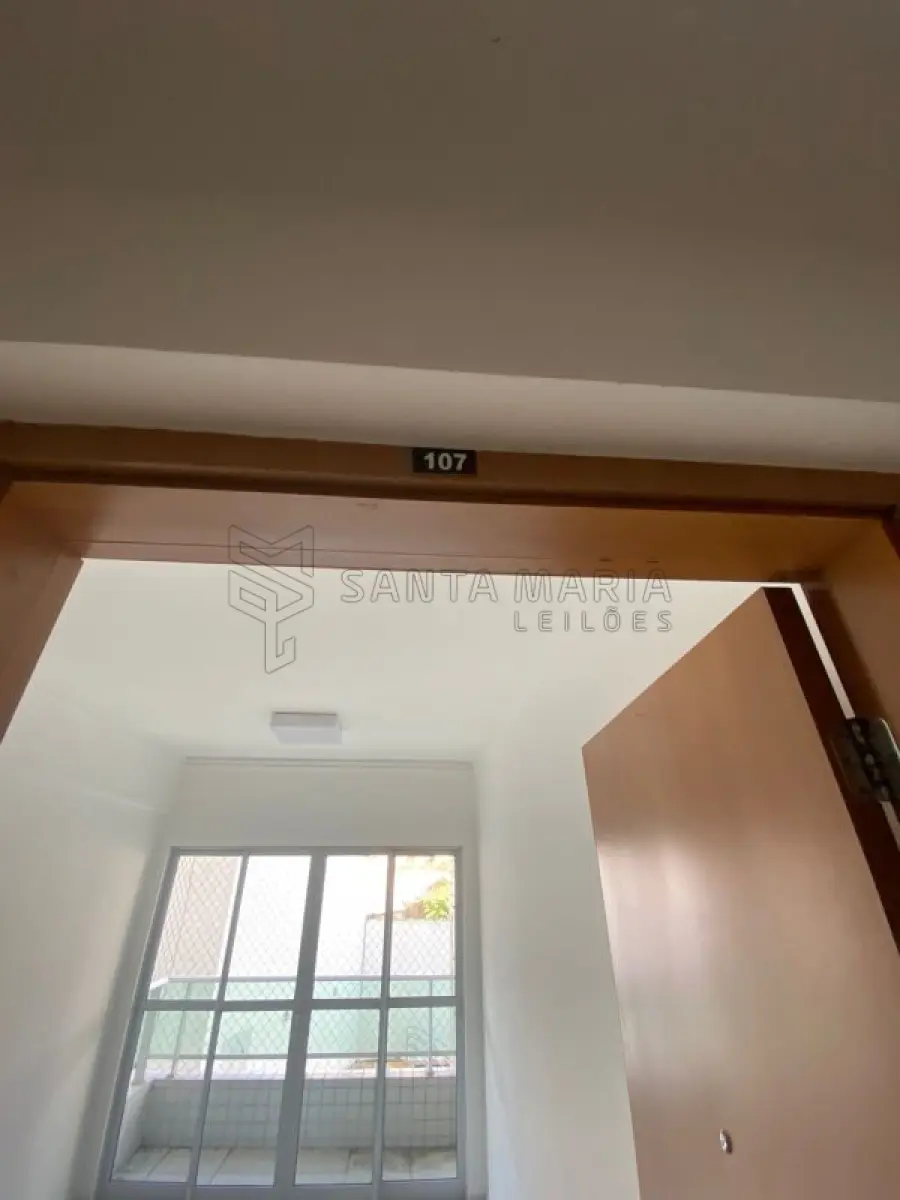 LOTE 002 - Apartamento 107 do edifício Residencial Villes De France situado à Avenida Prudente de Morais, nº 394, bairro Petrópolis em Natal/RN, e o box garagem 97, com área real privativa de 68,015, área real comum de 29,963 e área real total de 97,978, fração ideal de 0,007328 do imóvel n° 25.621 do CRI de Natal/RS.