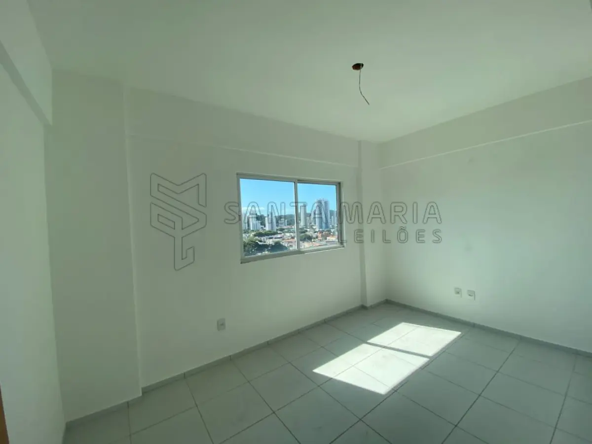 LOTE 006 - Apartamento 1101 do edifício Residencial Villes De France situado à Avenida Prudente de Morais, nº 394, bairro Petrópolis em Natal/RN, e o box garagem 38, com área real privativa de 73,857, área real comum de 31,336 e área real total de 105,193 fração ideal de 0,007663 do imóvel n°25.621 do CRI de Natal/RS.