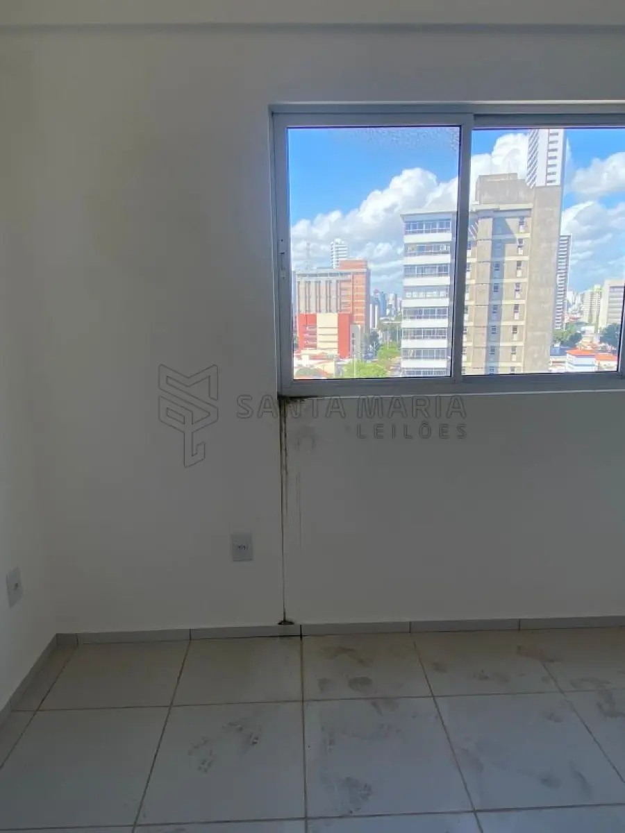 LOTE 006 - Apartamento 1101 do edifício Residencial Villes De France situado à Avenida Prudente de Morais, nº 394, bairro Petrópolis em Natal/RN, e o box garagem 38, com área real privativa de 73,857, área real comum de 31,336 e área real total de 105,193 fração ideal de 0,007663 do imóvel n°25.621 do CRI de Natal/RS.