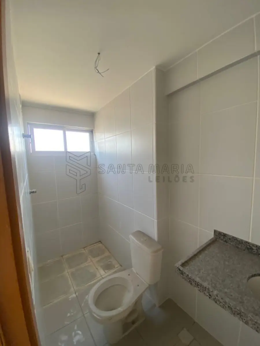 LOTE 006 - Apartamento 1101 do edifício Residencial Villes De France situado à Avenida Prudente de Morais, nº 394, bairro Petrópolis em Natal/RN, e o box garagem 38, com área real privativa de 73,857, área real comum de 31,336 e área real total de 105,193 fração ideal de 0,007663 do imóvel n°25.621 do CRI de Natal/RS.