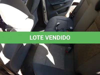 LOTE 001 - Veículo VW/SPACEFOX TREND GII, ano/modelo 2013/2014, placas IUT3620, RENAVAM 569731844, na cor branca.