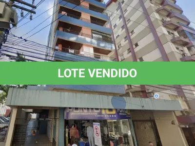 LOTE 001 - Apartamento 201, localizado no 1º andar do Edifício Notre Dame, à rua Venâncio Aires, n°2.008 em Santa Maria/RS, com área privativa de 132,21m², área total de 197,39m² e fração ideal equivalente a 0,04615 no terreno e coisas de uso comum. Matriculado sob n° 92.514 do CRI de Santa Maria/RS. E, o Box 24, localizado no subsolo do Edifício Notre Dame, com área privativa de 12,37m², área total de 15,41m² e fração equivalente a 0,00216 no terreno e coisas de uso comum. Matriculado sob n° 92.511 do CRI de Santa Maria/RS.