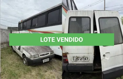 LOTE 026 - Caminhonete FIAT/FIORINO IE, ano/modelo 2000/2000, placas IJS2147, RENAVAM 746087560, na cor branca, situação: péssimo estado.