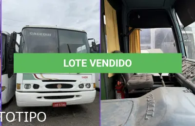 LOTE 001 - 6 ônibus: 1º SCANIA/MPOLO PARADIS DDR, ano/modelo 2008/2009, placas IPJ7861, situação: rodando. 2º MON/PROTOTIPO, ano/modelo 1998/1998, placas IHD5700,  situação: não está rodando. 3º M.BENZ/OF 1318, ano/modelo 1992/1993, placas IHM4150, situação: não está rodando. 4º M.BENZ OF 1318, ano/modelo 1994/1995, placas HOM9104, situação: não está rodando. 5º VOLKS/BUSSCAR EL BUSS R, ano/modelo 1998/1999, placas AJG5B90, situação: não está rodando. 6º VW/MPOLO VIAGGIO R, ano/modelo 2009/2010, placas IQL5481, situação: não está rodando.