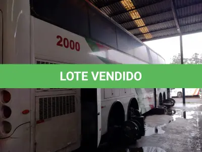 LOTE 023 - Ônibus M.BENZ/BUSSCAR PANORAMI R, ano/modelo 1999/1999, placas IJG7G06, RENAVAM 728960346, na cor branca, situação: ruim/motor.
