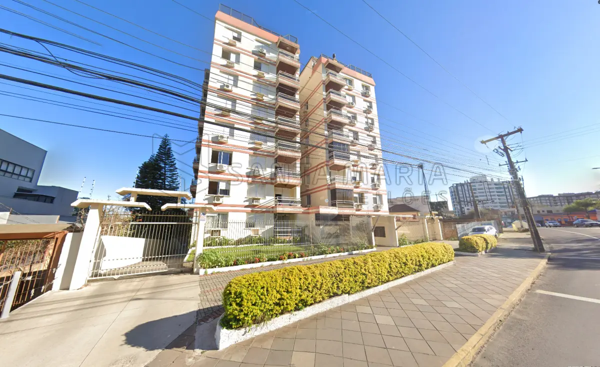 LOTE 001 - Apartamento 610 do Residencial Dores, especificado no Registro 2 da matricula n° 74.838, situado à Avenida Nossa Senhora das Dores, sob n°43 em Santa Maria/RS, com área privativa de 117,1200m², área total de 167,717m², correspondendo-lhe a fração ideal de 0,013952 no terreno e nas coisas de uso comum. Não foi realizado os acabamentos de pintura interna (gesso, massa corrida e pintura), não foi completamente feita a instalação de todo o piso do apartamento, bem como de azulejos e louças nos banheiros, o acabamento das tomadas e interruptores também não foi concluído, na cozinha está faltando o acabamento elétrico, conforme auto de penhora.