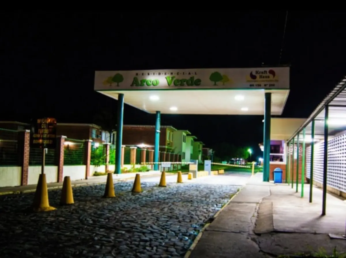 LOTE 001