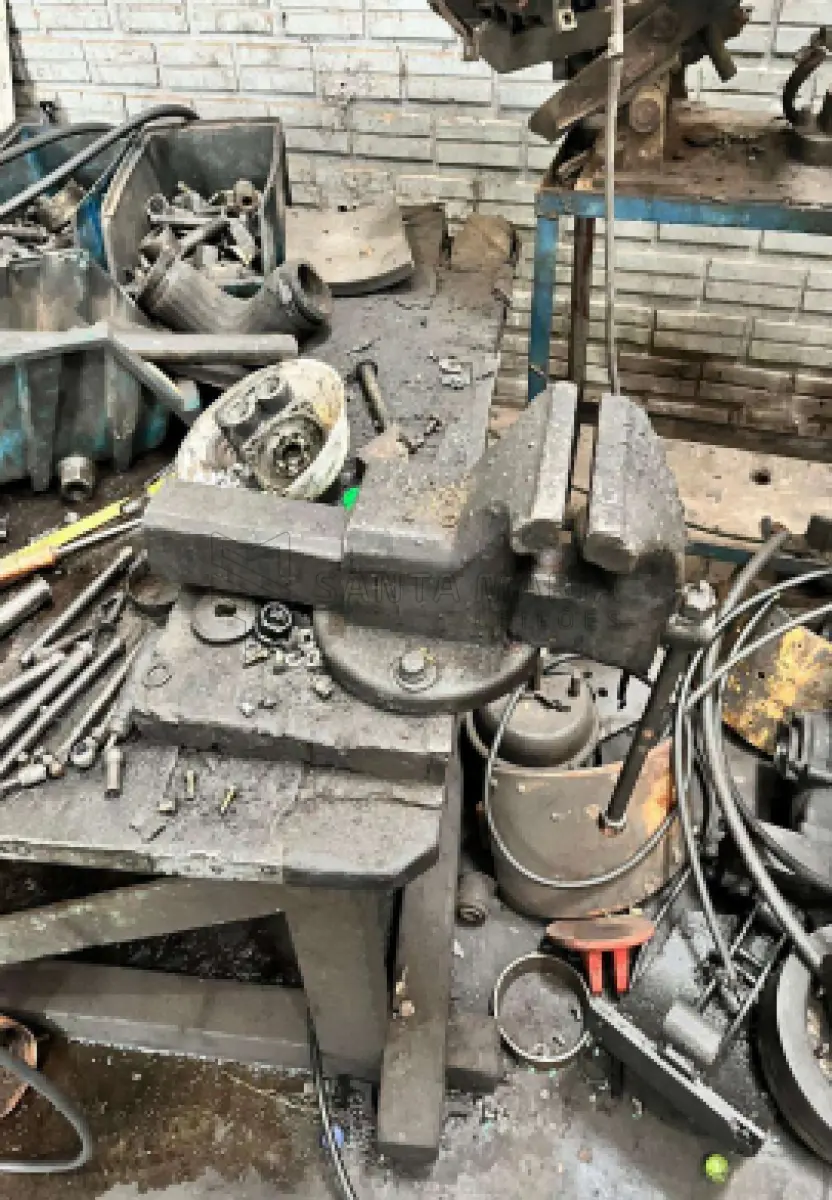 LOTE 006 - EQUIPAMENTOS OFICINA E ALMOXARIFADO.