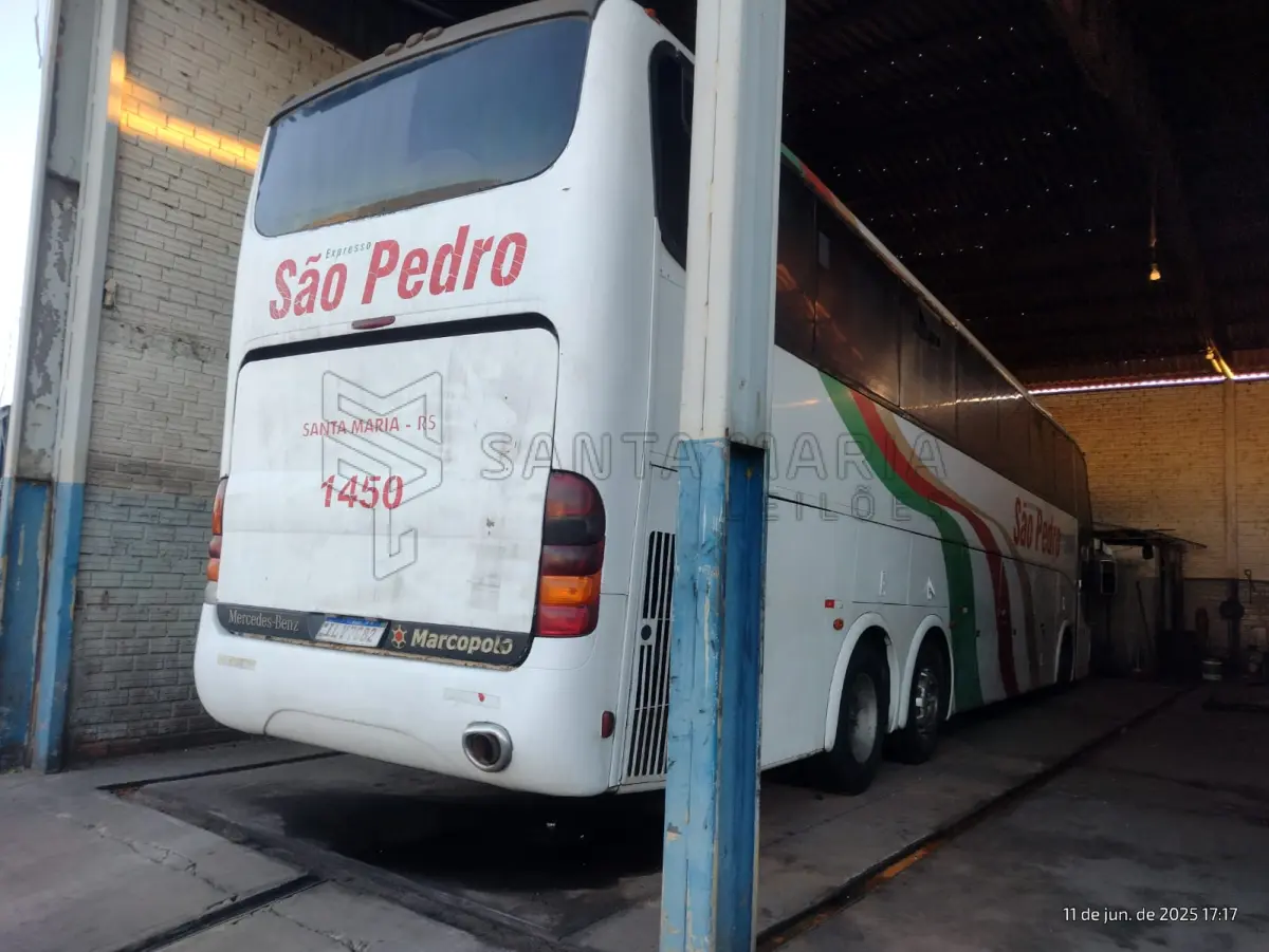 LOTE 013 - Ônibus MBENZ/MPOLO PARADISO LDR, ano/modelo 2003/2003, placas ILV7C82, RENAVAM 828722013, na cor branca, situação: rodando.