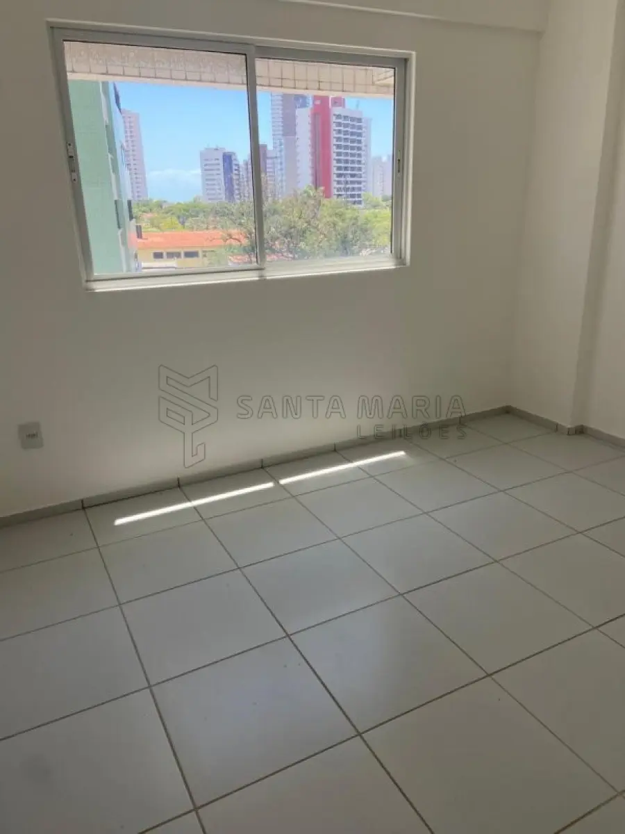 LOTE 004 - Apartamento 504 do edifício Residencial Villes De France situado à Avenida Prudente de Morais, nº 394, bairro Petrópolis em Natal/RN, e o box garagem 131, com área real privativa de 70,928, área real comum de 30,682 e área real total de 101,611 fração ideal de 0,007504 do imóvel n°25.621 do CRI de Natal/RS.