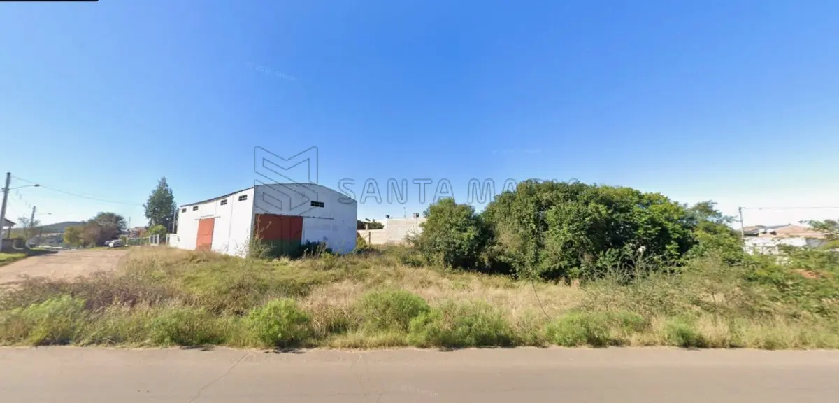 LOTE 001 - Um terreno com 332,77m² localizado no lugar denominado ‘’Cidade Carajás’’ em Santana do Livramento/RS, designado pelo Lote 15 da Quadra ‘’E’’ com as seguintes medidas e confrontações: 13m de frente para a Rua Henrique Donineli; sua divisa do lado direito, de quem olha o imóvel de frente tem duas linhas, uma com 13,94m e outra com 6,19m, e, lindam com a Estrada das Tropas; pelo lado esquerdo, mede 17m e linda com o Lote 16; tendo nos fundos, 26,15m de largura e linda com o Lote 14. Matriculado sob n°16.457 do CRI de Santana do Livramento/RS.