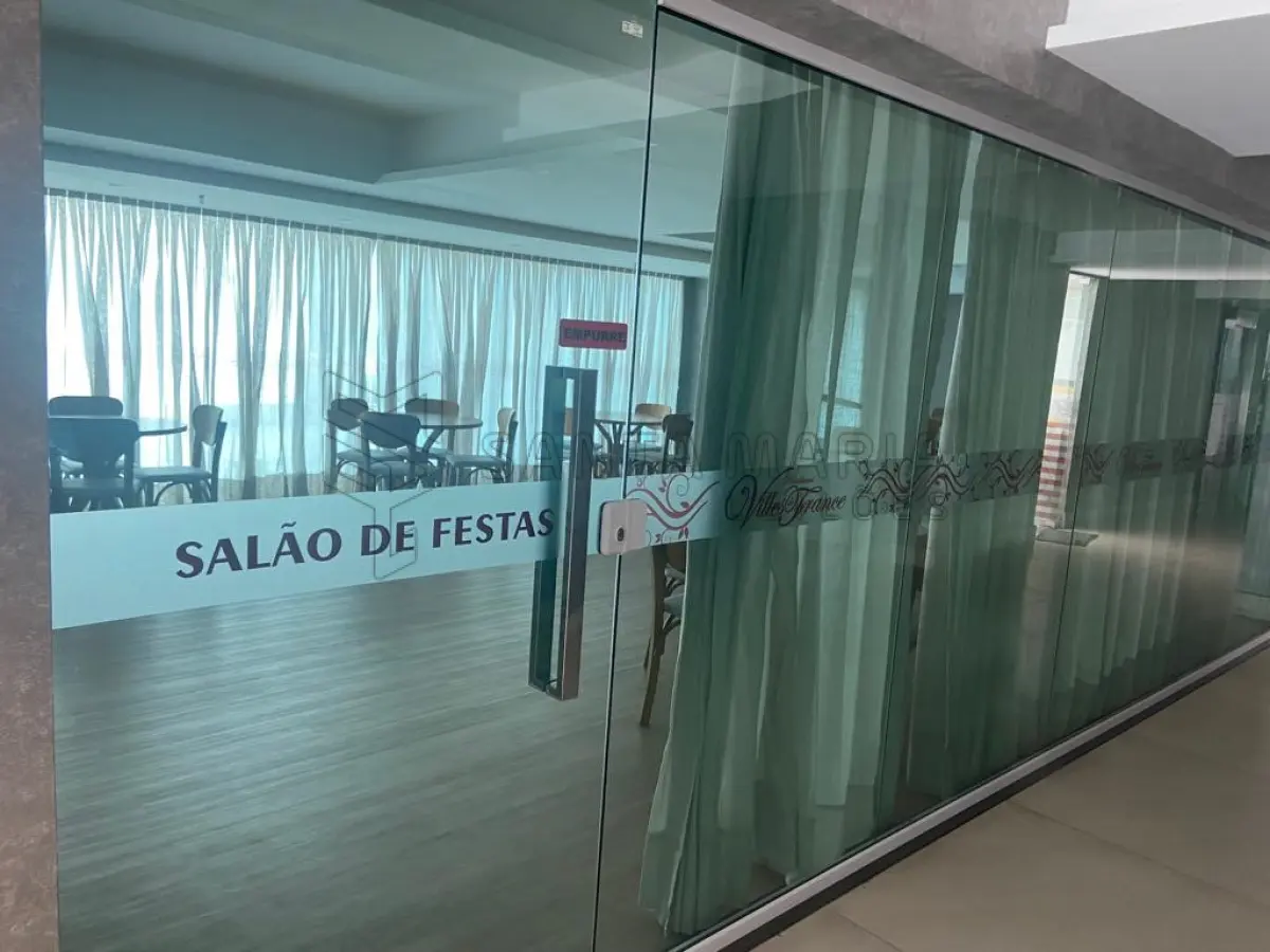 LOTE 006 - Apartamento 1101 do edifício Residencial Villes De France situado à Avenida Prudente de Morais, nº 394, bairro Petrópolis em Natal/RN, e o box garagem 38, com área real privativa de 73,857, área real comum de 31,336 e área real total de 105,193 fração ideal de 0,007663 do imóvel n°25.621 do CRI de Natal/RS.