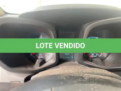 LOTE 001 - Caminhonete marca/modelo CHEVROLET/S10 LT DD4A, ano/modelo 2014/2015, placa IVY9551, RENAVAM 1021050382, cor cinza.