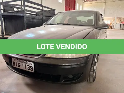 LOTE 001 - Veículo GM/VECTRA COLLECTION, ano/modelo 2005/2005, placas MIG1139, RENAVAM 854275622, na cor cinza.