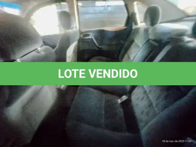 LOTE 001 - Veículo GM/VECTRA COLLECTION, ano/modelo 2005/2005, placas MIG1139, RENAVAM 854275622, na cor cinza.