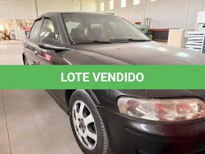 LOTE 001 - Veículo GM/VECTRA COLLECTION, ano/modelo 2005/2005, placas MIG1139, RENAVAM 854275622, na cor cinza.