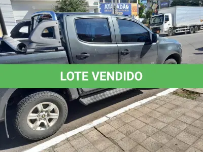 LOTE 001 - Caminhonete CHEVROLET/S10 LT DD4A, ano/modelo 2019/2020, placas IZU6J90, RENAVAM 1218178318, diesel, na cor cinza.