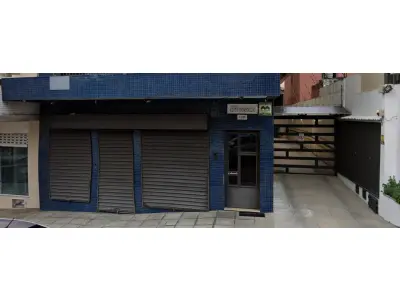 LOTE 001 - Direitos existentes sobre a fração ideai equivalente a 0,06065279 no terreno e coisas de uso comum, correspondente a LOJA, com área privativa de 124,69m² e área total de 157,51 m². Matricula 43.416 do CRI de Santa Maria/RS.