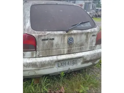 Veículo VW/GOL CLI 1.8, ano/modelo 1995/1995, placas LXH4168, RENAVAM 639999590, na cor branca.