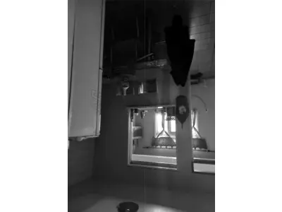 LOTE 001 - Casa de alvenaria na Rua Vereador Adolfo Souto Correia, n° 704 em Alegrete/RS e o respectivo terreno com as seguintes medidas e confrontações: 36m ao Norte, com o imóvel de propriedade de Máximo Edson Pinto Vilaverde; 35m ao Sul, com o imóvel de propriedade de Marileuza da Silva Vilaverde; 10m ao Leste, com imóvel de propriedade de Rui de Paula Souza; 10m ao Oeste, com a Rua Vereador Adolfo Souto Correia. Matriculado sob n° 12.280 do CRI de Alegrete/RS.