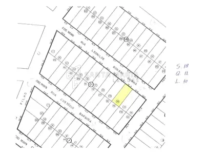 LOTE 001 - Terreno com a área de 265,50m², no lugar denominado Jardim dos Plátanos em Santana do Livramento/RS, medindo 8,85m de frente para a rua Leonilde Bonani Cunha; pelo lado direito, mede 30m e linda com o lote 09; pelo esquerdo, mede 30m e linda com o lote 11; nos fundos, mede 8,85m e linda com o lote 31, localizado no Setor 18, Quadra 12, Lote 10 do Cadastro Imobiliário da cidade. Matriculado sob n°41.614 do CRI de Santana do Livramento/RS.