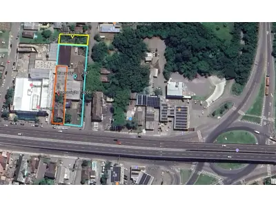 LOTE 001 - Terreno com aproximadamente 3.940m² com mais de 1.500m² de área construída em Santa Maria/RS.