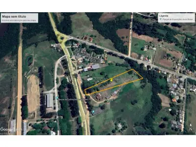 Terreno com área superficial de 9.056,25m² na Avenida Desembargador Tito Prates em São Gabriel/RS, com as seguintes medidas e confrontações: Norte, com imóvel de Ernani Gomes Lisboa, medindo 263,50m; Sul, com imóvel de Raul Augusto da Silva Porciuncula, medindo 254m; Leste, com a sucessão José Lucher Testa, medindo 50m; Oeste, com a Avenida Desembargador Tito Prates, medindo 20m, distando 255m da esquina da Avenida Manoel Antonio de Macedo. Não forma quarteirão. Matriculado sob n°14.096 do CRI de São Gabriel/RS.