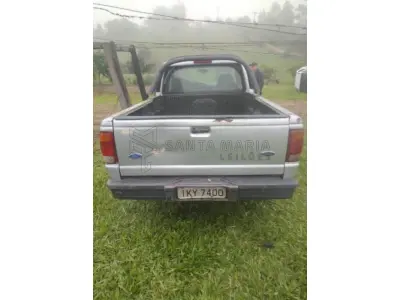 LOTE 001 - Caminhonete I/FORD RANGER XL 11F, ano/modelo 2002/2003, placas IKY7400, RENAVAM 794870449, na cor prata.