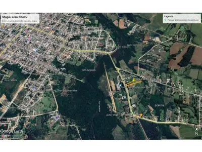Terreno com área superficial de 9.056,25m² na Avenida Desembargador Tito Prates em São Gabriel/RS, com as seguintes medidas e confrontações: Norte, com imóvel de Ernani Gomes Lisboa, medindo 263,50m; Sul, com imóvel de Raul Augusto da Silva Porciuncula, medindo 254m; Leste, com a sucessão José Lucher Testa, medindo 50m; Oeste, com a Avenida Desembargador Tito Prates, medindo 20m, distando 255m da esquina da Avenida Manoel Antonio de Macedo. Não forma quarteirão. Matriculado sob n°14.096 do CRI de São Gabriel/RS.
