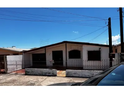 LOTE 001 - Fração ideal de 10% (dez por cento), pertencente a Claudio Luiz Saccol de Oliveira (R.10), do imóvel localizado na Rua Oswaldo Carvalho do Nascimento, nº 245 em Santa Maria/RS, denominado Lote 27 da Quadra 44, com 200m² de área total. Matriculado sob n° 44.951 do CRI de Santa Maria/RS.
