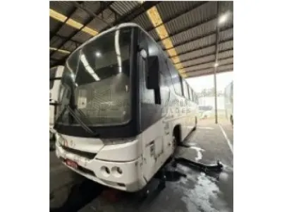 LOTE 001 - Ônibus M.BENZ/COMIL CAMPIONE R, ano/modelo 2007/2007, placas INV9771, RENAVAM  920742025, na cor branca, situação: ruim/ sem setor.