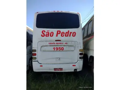 LOTE 006 - Ônibus M.BENZ/COMIL CAMPIONE R, ano/modelo 1998/1999, placas IIU7411, RENAVAM 715501208, na cor branca, situação: ruim/motor.