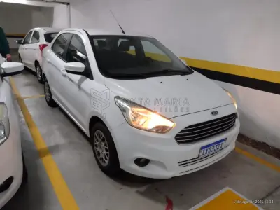 LOTE 010 - Veículo Ford Ka Sedan 1.5, 2015/2016, placas IXD3J21.