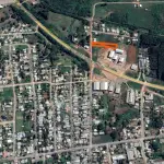 TERRENO COM A ÁREA DE 1.410,82M², ONDE FAZ FRENTE PARA A RUA ARIANO AQUINO PINTO, DISTANDO 45M DA ÁREA DE DOMÍNIO DA BR 287. MATRICULADO SOB N°53.760 DO CRI DE SANTIAGO/RS.