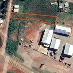 TERRENO COM A ÁREA DE 1.410,82M², ONDE FAZ FRENTE PARA A RUA ARIANO AQUINO PINTO, DISTANDO 45M DA ÁREA DE DOMÍNIO DA BR 287. MATRICULADO SOB N°53.760 DO CRI DE SANTIAGO/RS.
