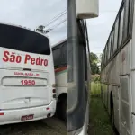LOTE 006 - Ônibus M.BENZ/COMIL CAMPIONE R, ano/modelo 1998/1999, placas IIU7411, RENAVAM 715501208, na cor branca, situação: ruim/motor.