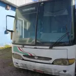 LOTE 002 - Ônibus M.BENZ/COMIL CAMPIONE R, ano/modelo 1998/1998, placas IIU7417, RENAVAM 715506498, na cor branca, situação: ruim.