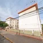 LOTE 001 - Apartamento 201 do bloco K do Conjunto Residencial Joao Paulo I, localizado na rua Tamanday, n°175 em Santa Maria/RS, no 2º pavimento com a área real privativa de 54,0050m², área real de condomínio de 4,8150m², perfazendo a área real total de 58,8200m², correspondendo-lhe uma fração ideal de 0,003916 no terreno e no condomínio. Matriculado sob n°19.924 do CRI de Santa Maria/RS.