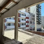 LOTE 001 - Sala comercial nº 701, localizada no sétimo andar do ‘’Edifício Ouro Preto’’, situado na zona urbana da cidade de Santa Maria/RS, á Rua Alberto Pasqualini, esquina da Rua Floriano Peixoto, sob nº25, sala essa de frente e de centro de quem olha o prédio pela rua Alberto Pasqualini, possuindo a área real privativa de 214,68m², área real total de 262,65m², correspondendo-lhe uma fração ideal de 0,0807 no terreno e nas coisas de uso comum. Matriculado sob nº 55.373 do CRI de Santa Maria/RS.  Conforme laudo de avaliação, o bem encontra-se sem aberturas externas e internas, telhado sem forro, sem instalação elétrica, pisos e paredes inacabados.