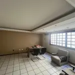SALA COMERCIAL Nº 01, NO EDIFÍCIO TÍVOLI EM SANTA MARIA/RS, COM UMA ÁREA PRIVATIVA DE 138,040 M² E O BOX GARAGEM Nº 08, LOCALIZADO NO SEGUNDO SUBSOLO OU PRIMEIRO PAVIMENTO DO EDIFÍCIO TÍVOLI, AMBOS SITUADOS  À RUA FLORIANO PEIXOTO, Nº 611 EM SANTA MARIA/RS. MATRICULADOS SOB Nº 85.105 E 85.098 DO CRI DE SANTA MARIA/RS.