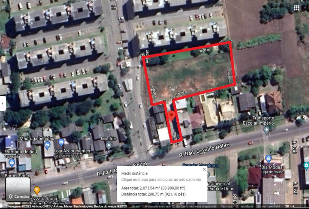 Um terreno com área superficial de 2.807,85m², designado Lote 18-A, situado na Vila Jockey Club, zona urbana da cidade de Santa Maria/RS. Matriculado sob n°130.581 do CRI de Santa Maria/RS.