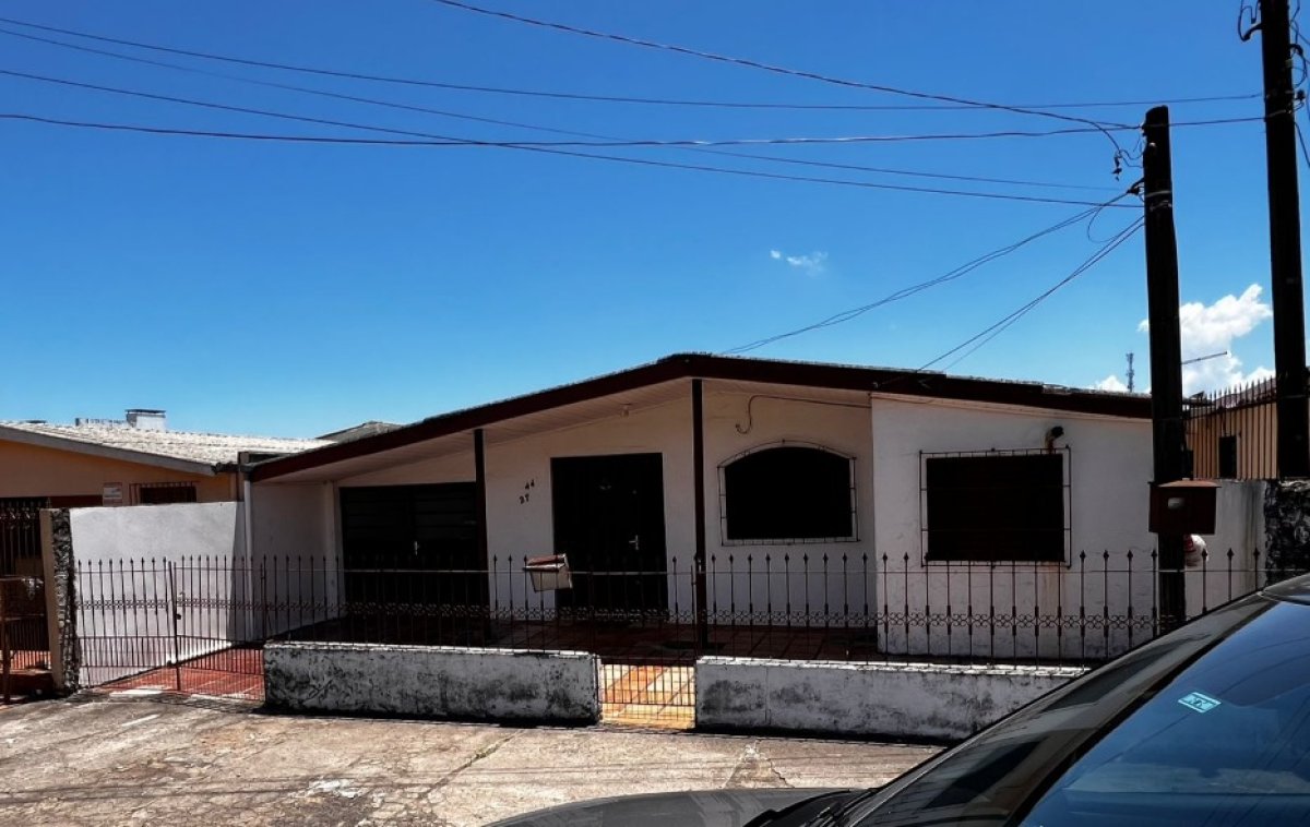 Imagem do imóvel Fração Ideal De 10% (dez Por Cento), Pertencente A Claudio Luiz Saccol De Oliveira (r.10), Do Imóvel Localizado Na Rua Oswaldo Carvalho Do Nascimento, Nº 245 Em Santa Maria/rs, Denominado Lote 27 Da Q