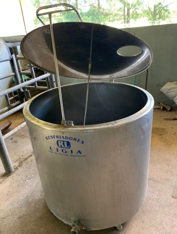 Foto de 1 RESFRIADOR DE LEITE LIGIA, CAPACIDADE 1000L, A GRANEL. LOCALIZAÇÃO DO BEM...
